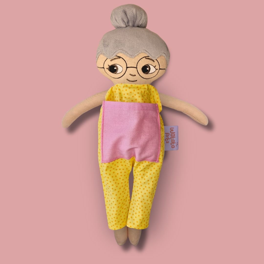 Docka mormor/farmor med glasögon