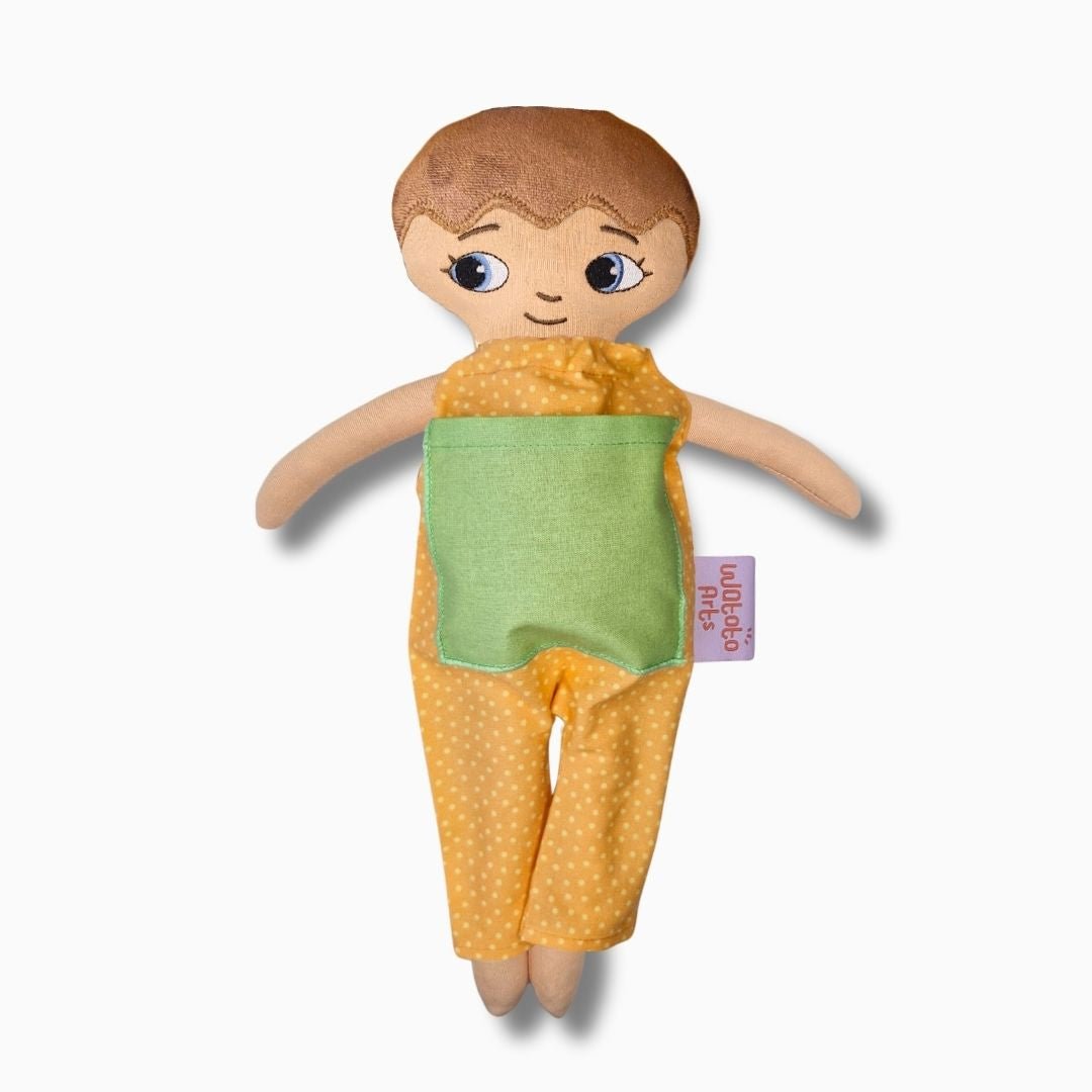 Mjuk docka med personlig brodyr | Dockan Hugo