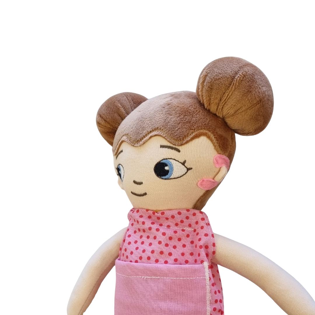 Mjuk docka med hörapparat | Watoto Arts