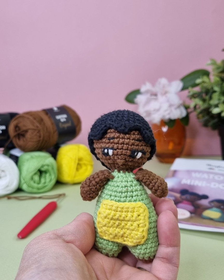 Virka en Watoto Mini - docka Leo – DIY - kit