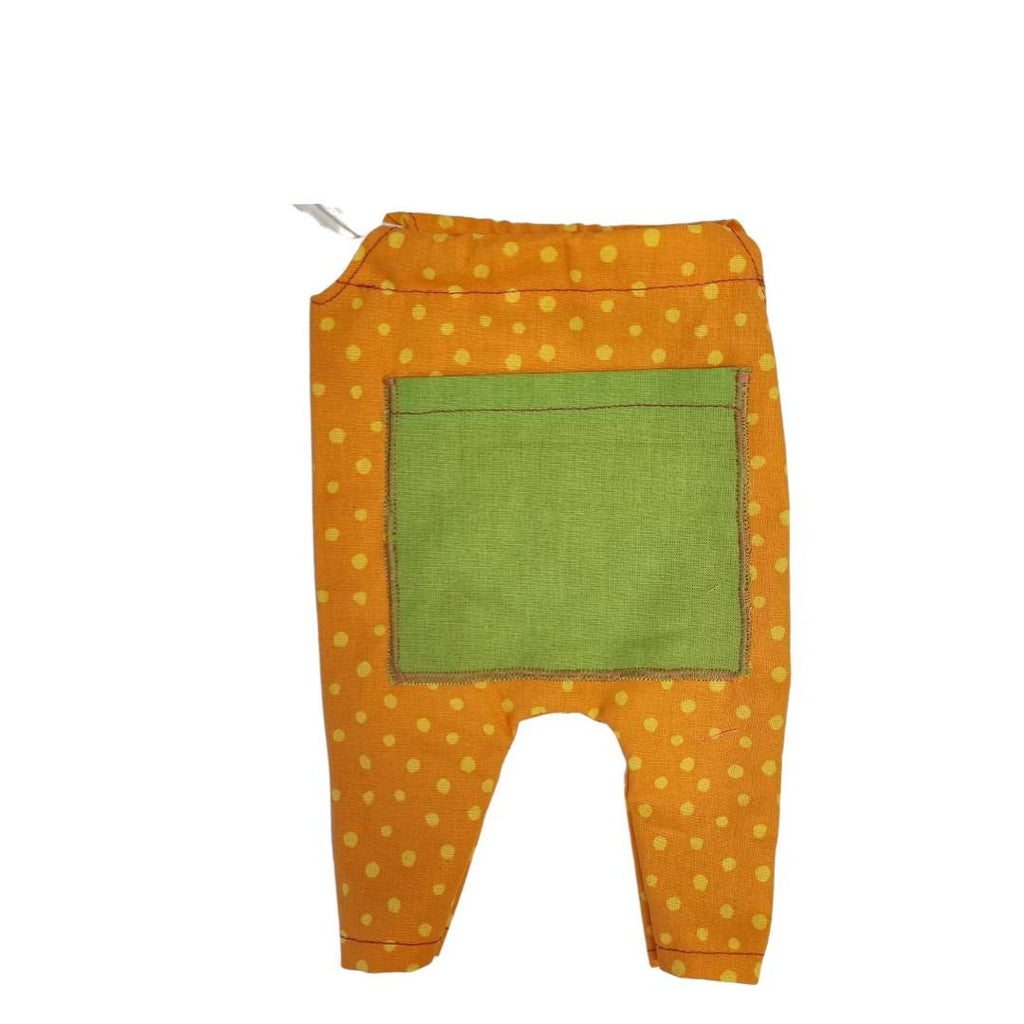 dockkläder, prickig orange jumpsuit med grön ficka