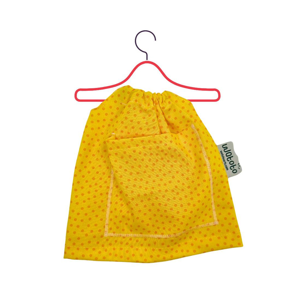 dockkläder, gul prickig klänning