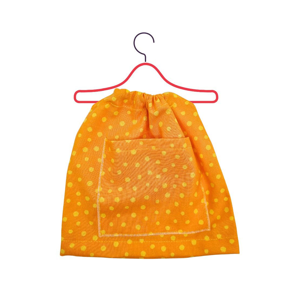 Dockkläder, orange klänning