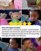 Fler barn som leker med sina dockor från watoto arts