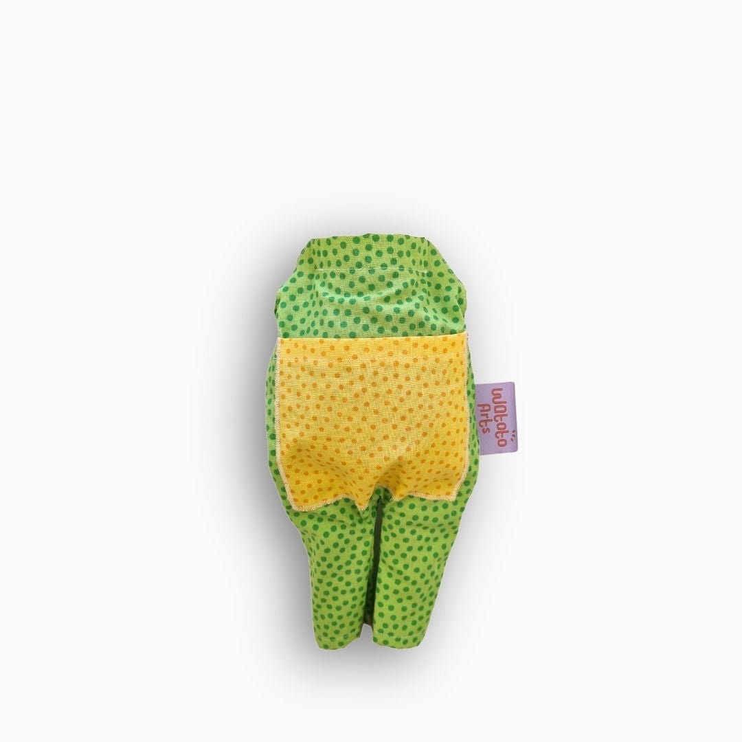 Watoto Arts | Dockkläder | Grön prickig jumpsuit